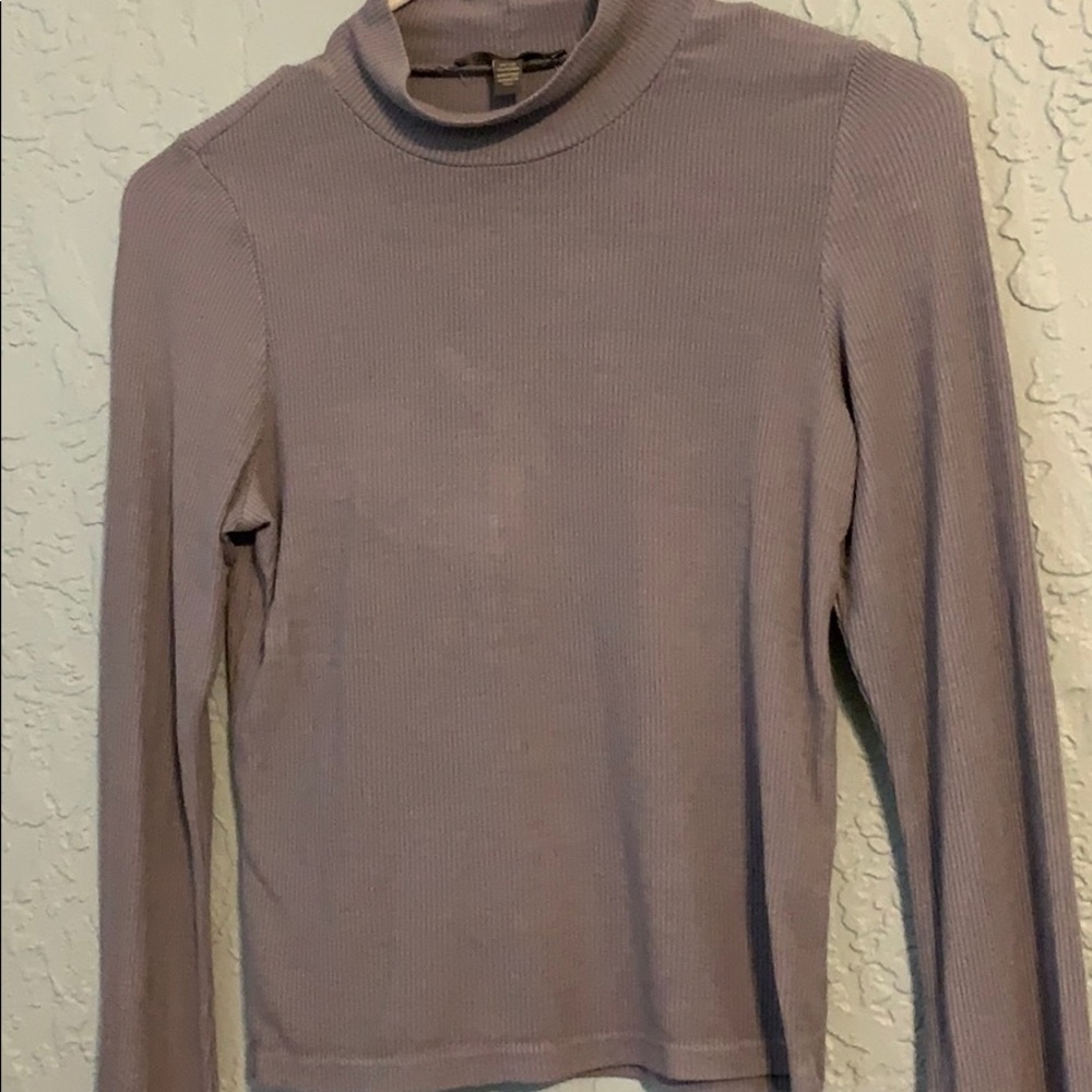 Long sleeve turtleneck